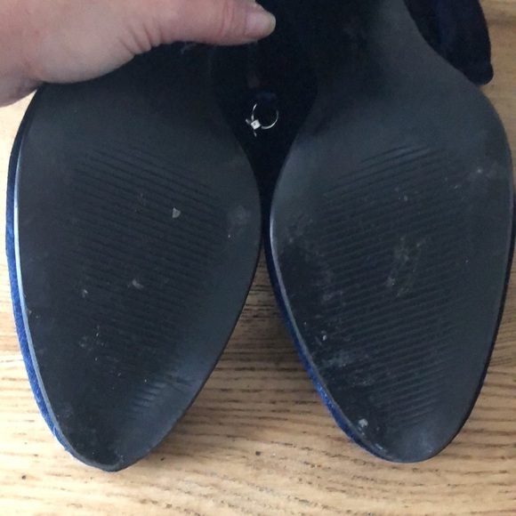 Steve Madden “Edit” Blue Velvet 4” Heeled Ankle Booties Size 10 Edgy Shoes Boots - Picture 13 of 16